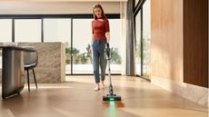 One of the best Black Friday vacuum deals, an Ultenic Vesla U12